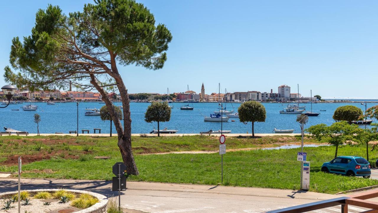 Villa Umag Seafront Exteriör bild